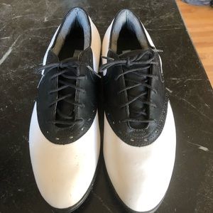 golf shoes sz 9 saddle